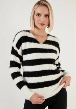 LELA Regular Fit - Trui - Black