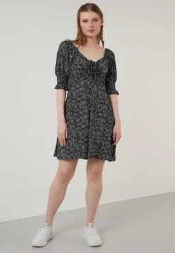 LELA Jurk - Black 8 LELA Jurk - Black -Stijl Verkoop df6b7c6df9204f4081cf4654e895ac0a