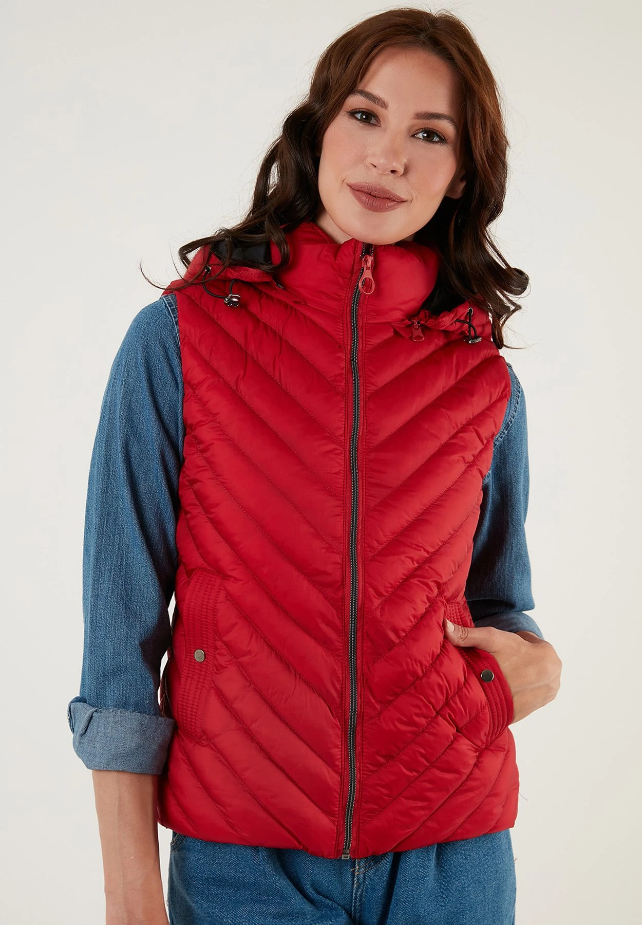 LELA Regular Fit - Bodywarmer - Red 3 LELA Regular Fit - Bodywarmer - Red