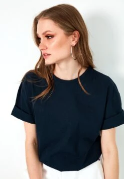 LELA T-Shirt Print - Navy Blue -Stijl Verkoop e80db53db59b42cbb12d4d47cd33699c