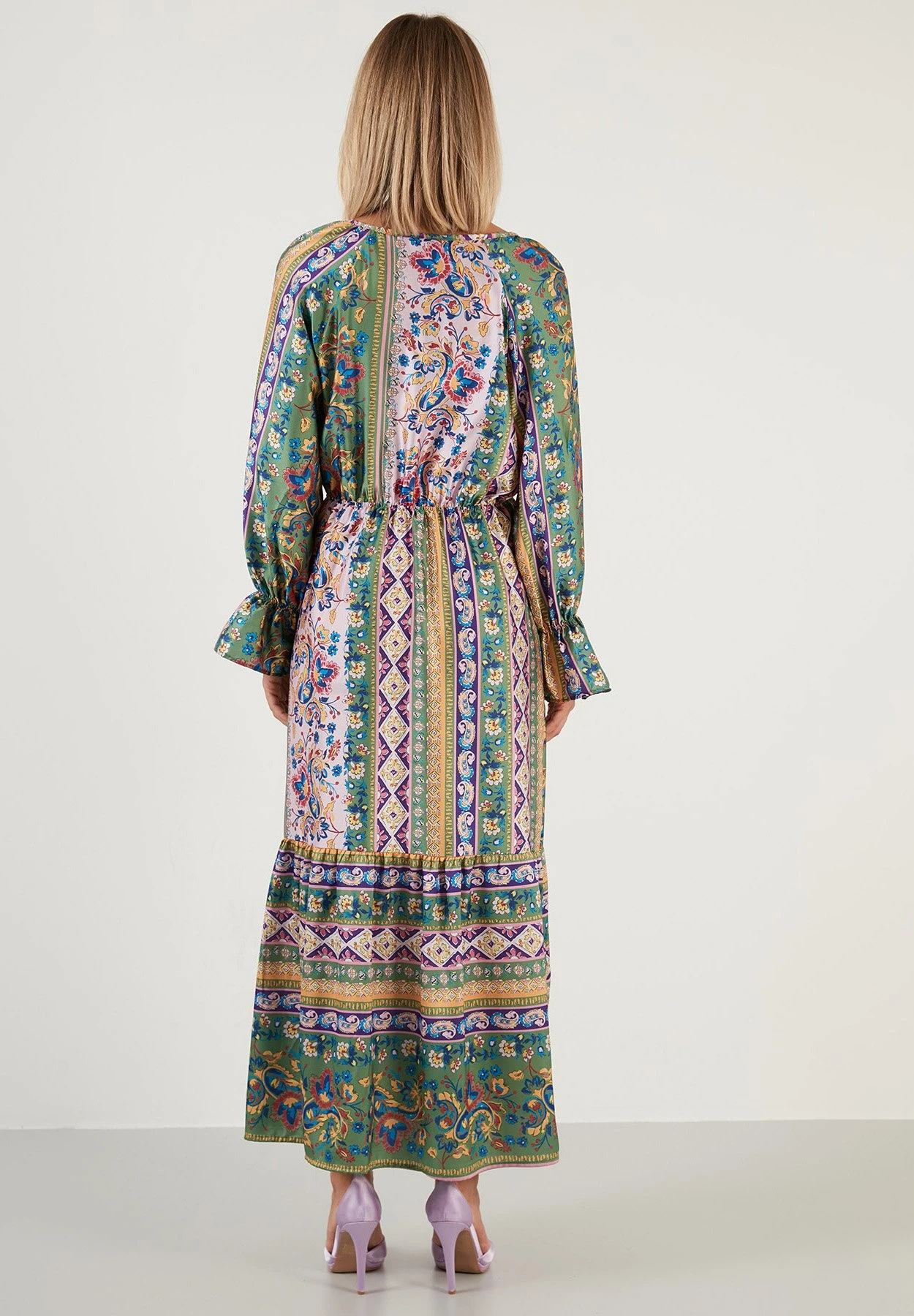 LELA Regular Fit - Maxi-Jurk - Pink 5 LELA Regular Fit - Maxi-Jurk - Pink - Afbeelding 3