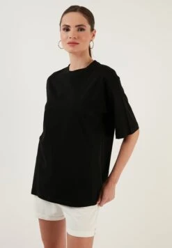 LELA Loose Fit - T-Shirt Basic - Black -Stijl Verkoop f0d22739a9654e63a74f96971e0e1444