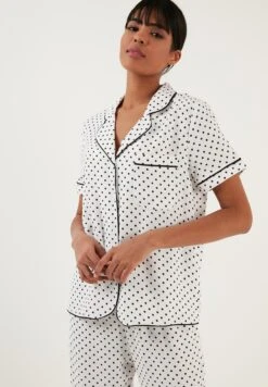 LELA Regular Fit Set - Pyjama - Ecru -Stijl Verkoop f1320c63da8b42b58d81ab07539d452c