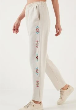 LELA Regular Fit - Trainingsbroek - Beige -Stijl Verkoop f2aff3862bfd4379bd2c0196f6bc923f