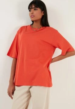LELA Loose Fit - T-Shirt Basic - Brick Red -Stijl Verkoop f9f8228fc74948e49369095d85e5d477