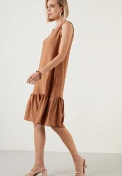 LELA Regular Fit- Jurk - Snuff Colored -Stijl Verkoop fce1be17983d411aa8516f6f0a3bb296