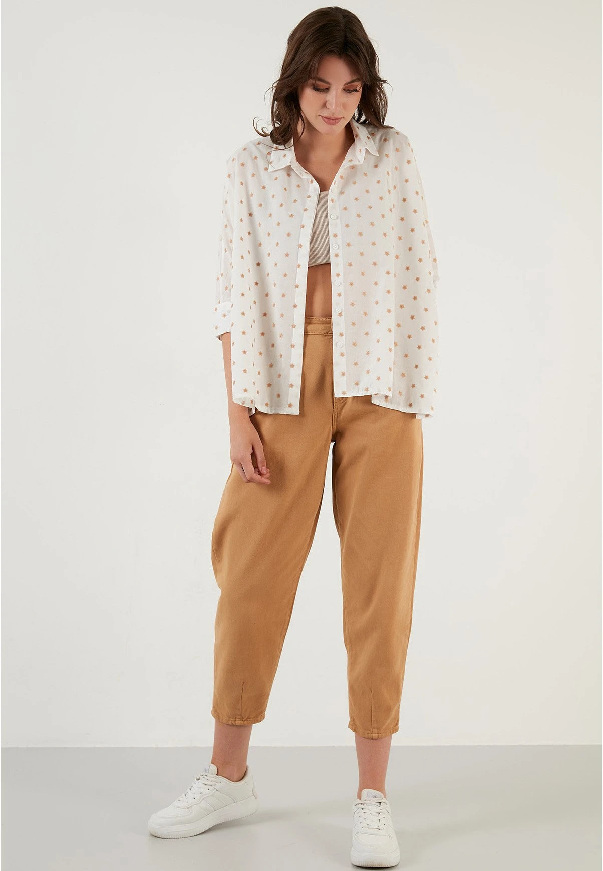 LELA Overhemdblouse - Camel 4 LELA Overhemdblouse - Camel - Afbeelding 2