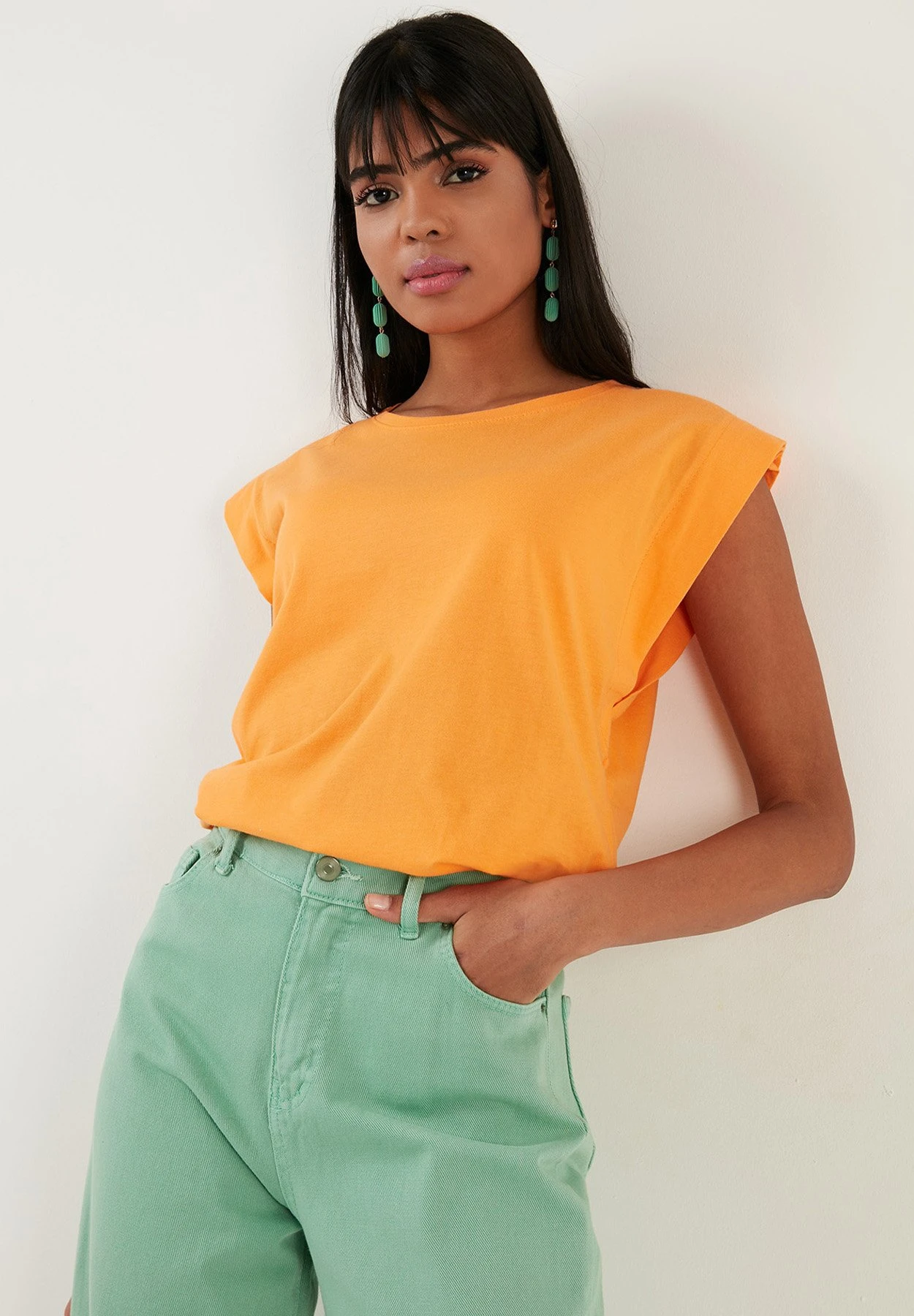 LELA Crew Neck - T-Shirt Basic - Orange 6 LELA Crew Neck - T-Shirt Basic - Orange - Afbeelding 4