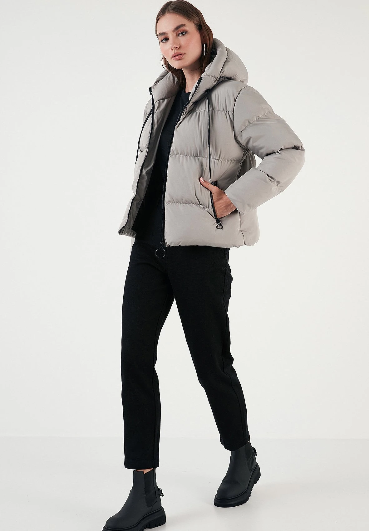 LELA Regular Fit - Winterjas - Grey 4 LELA Regular Fit - Winterjas - Grey - Afbeelding 2