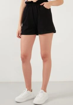 LELA Slim Fit - Shorts - Black -Stijl Verkoop ff776f0b33174f5ba499209b0a4316a0